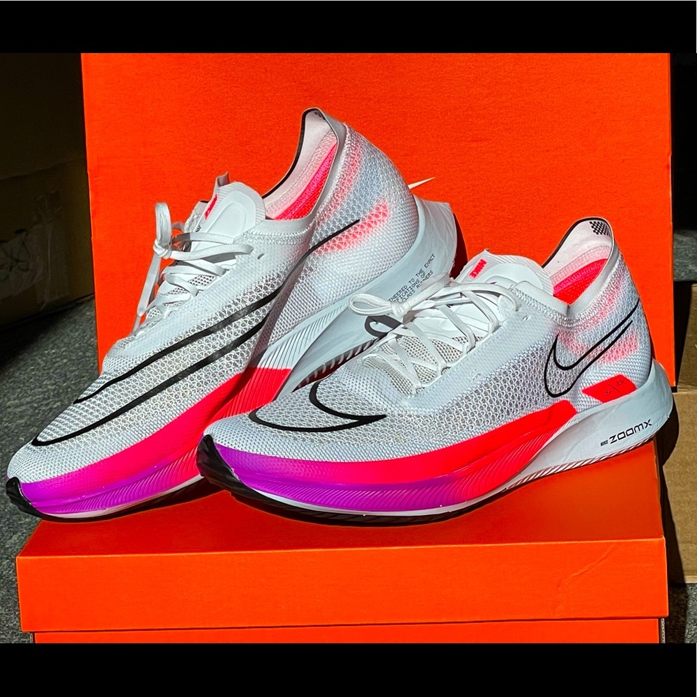 Nike ZoomX Streakfly